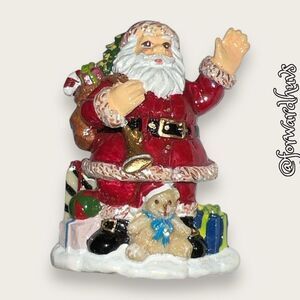 Vintage Santa Clause Christmas Brooch